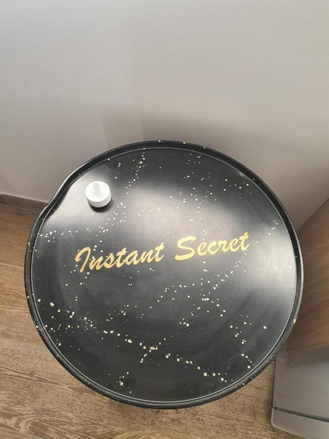 Instant Secret Bed and Breakfast Pourrieres Exteriör bild